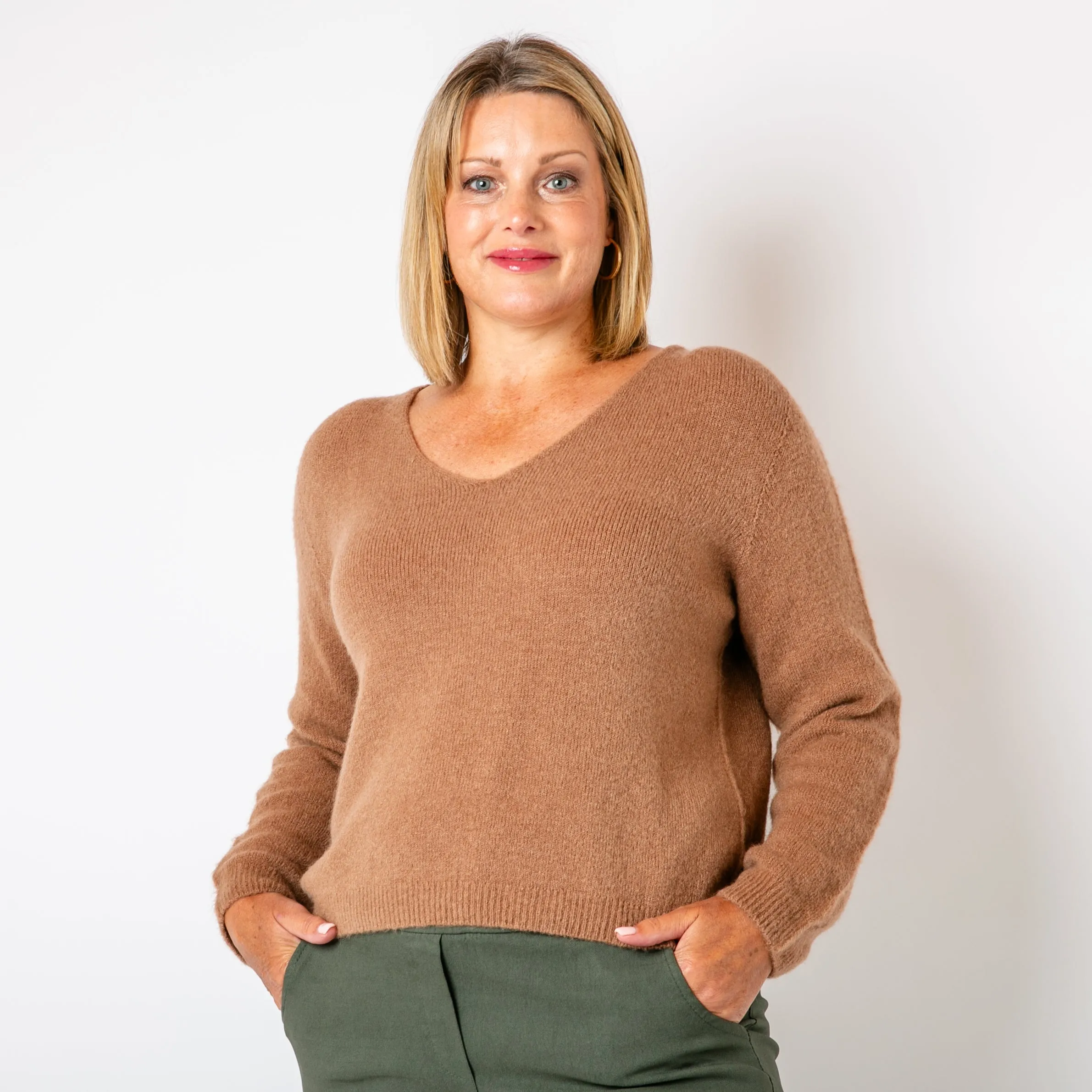 Alpaca Blend V Jumper