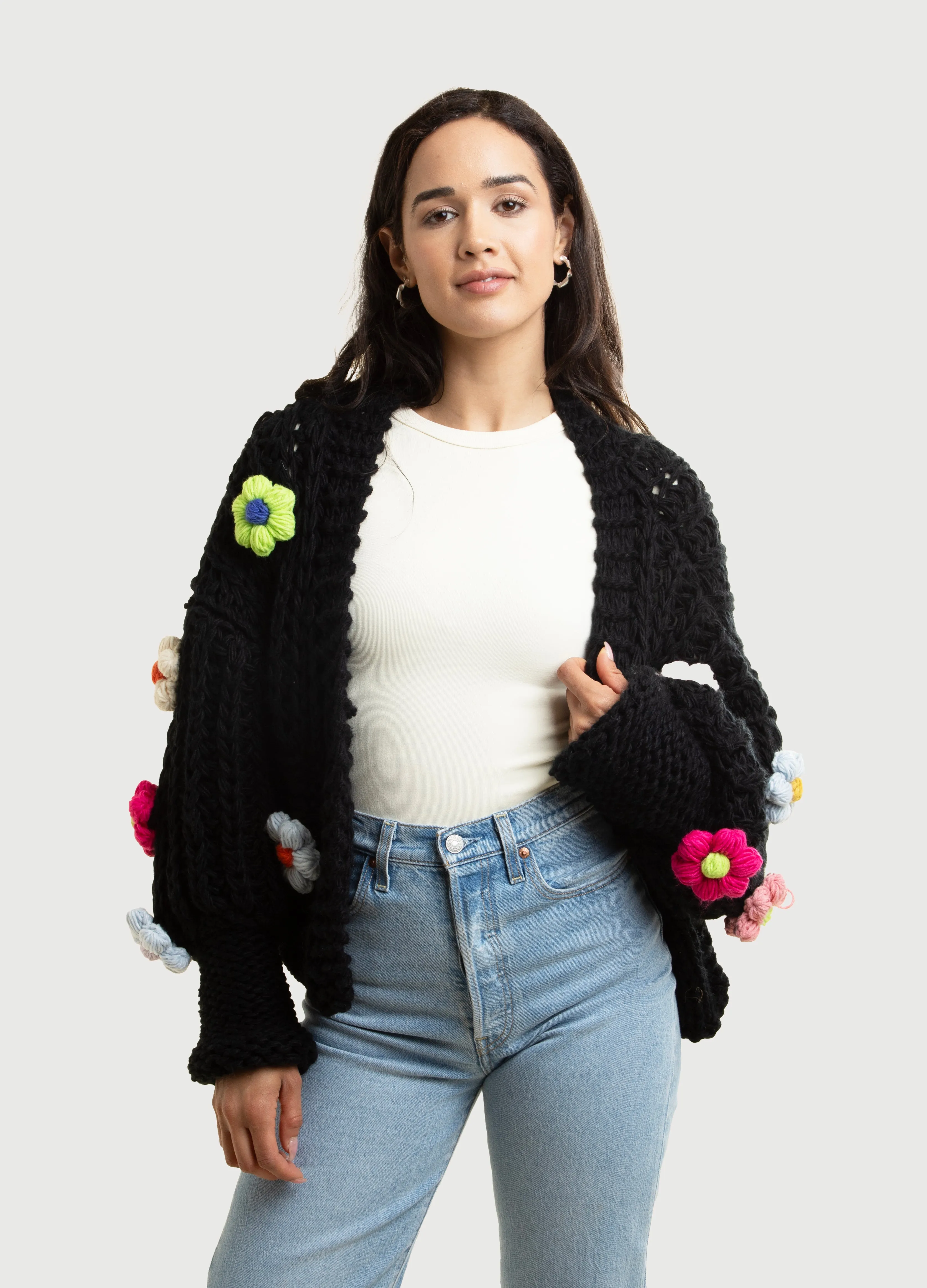 Appliqué Knit Floral Cardigan With Buttons