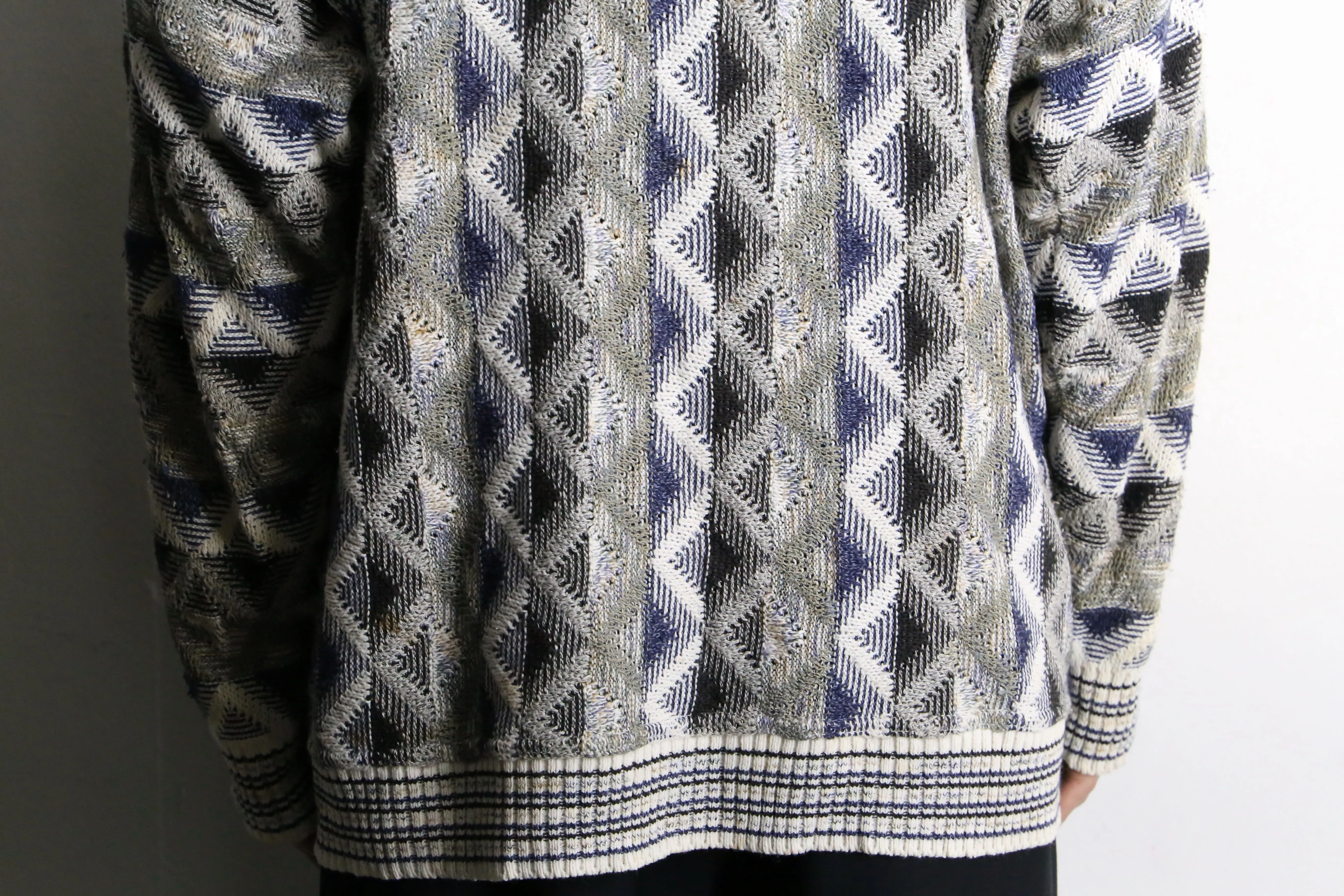 argyle pattern knit cardigan