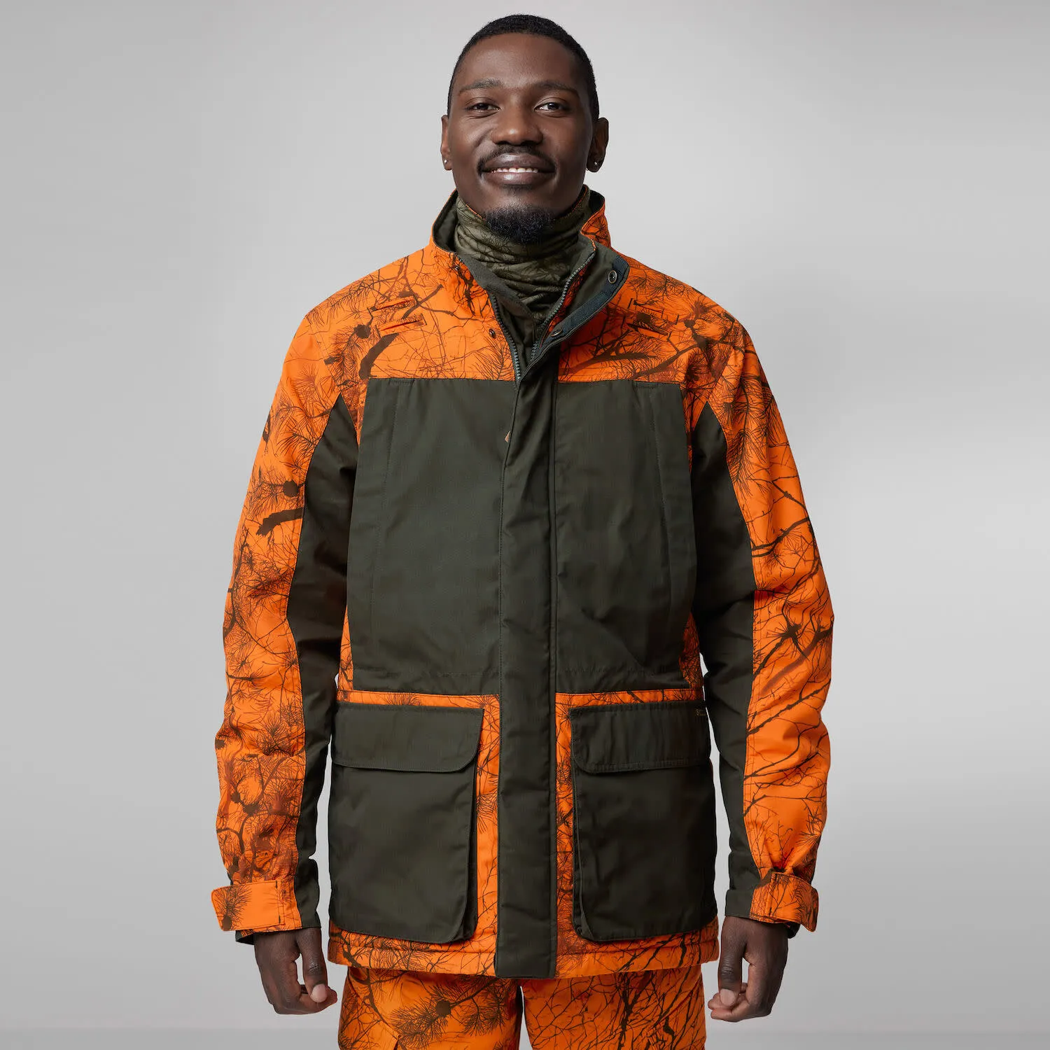 Fjällräven Men&#x27;s Brenner Pro Padded Jacket Orange Multi Camo-Deep Forest | Buy Fjällräven Men&#x27;s Brenner Pro Padded Jacket Orange Multi Camo-Deep Forest here | Outnorth