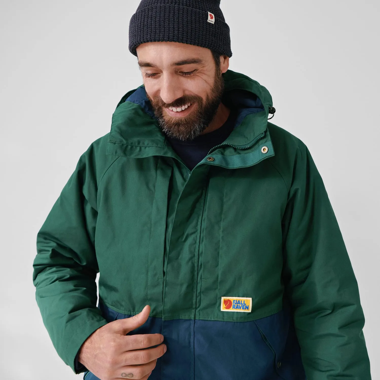 Fjällräven Men&#x27;s Vardag Lite Padded Jacket Arctic Green-Storm | Buy Fjällräven Men&#x27;s Vardag Lite Padded Jacket Arctic Green-Storm here | Outnorth