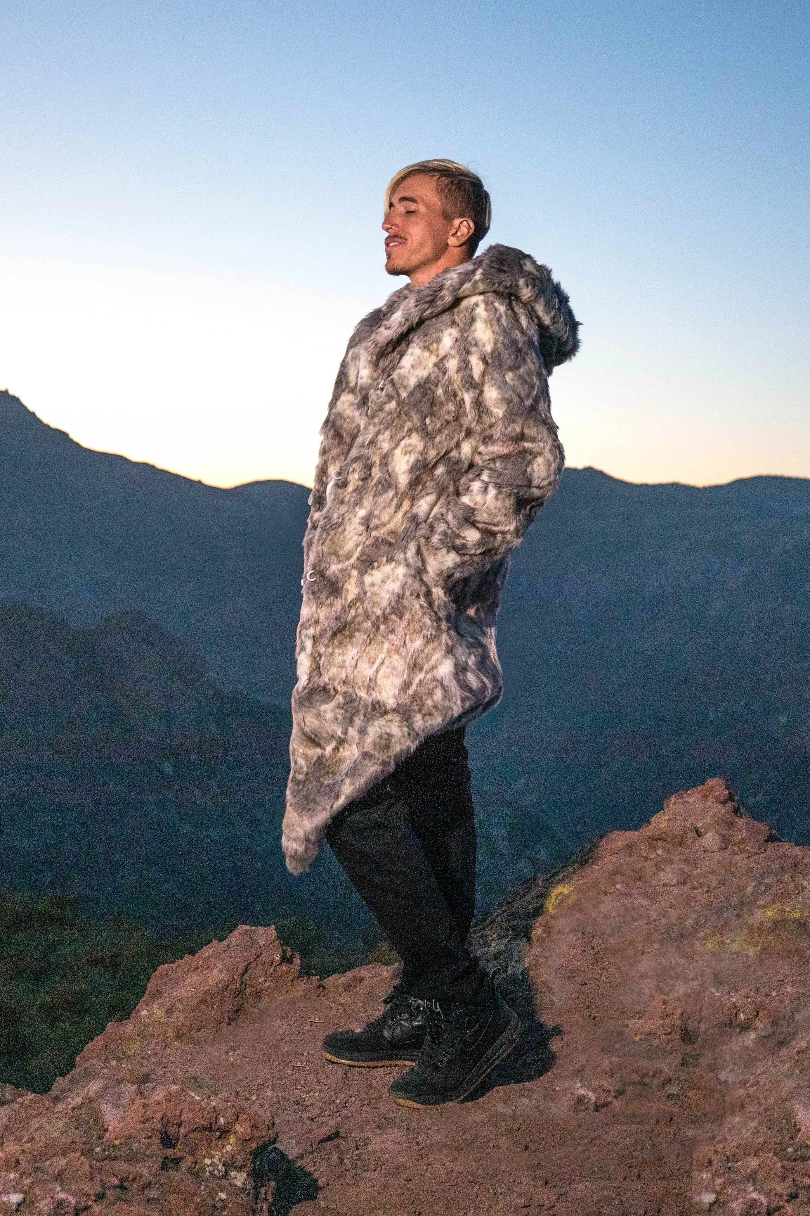 Men's Desert Warrior Coat in "Desert Wolf"