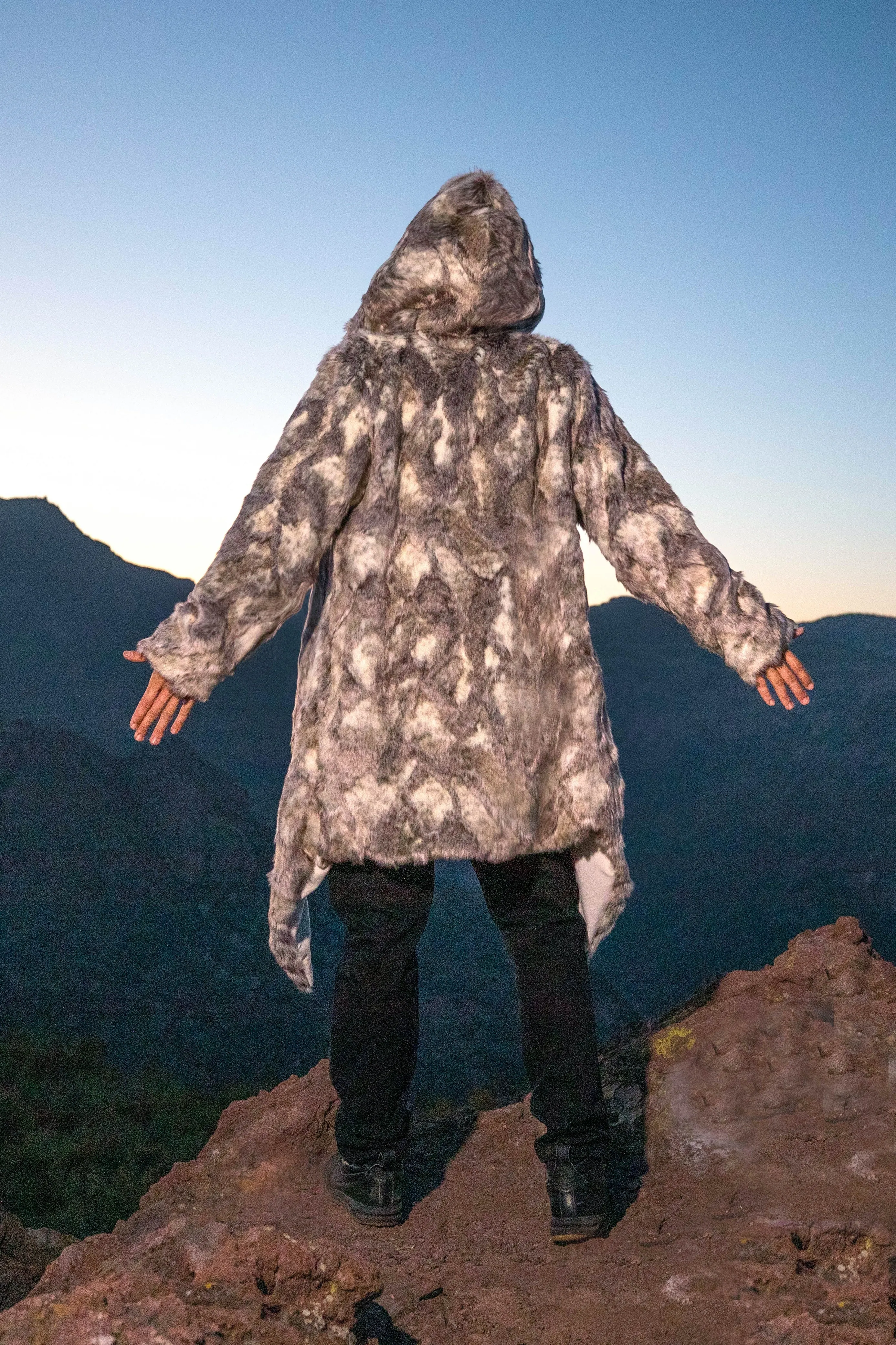 Men's Desert Warrior Coat in "Desert Wolf"