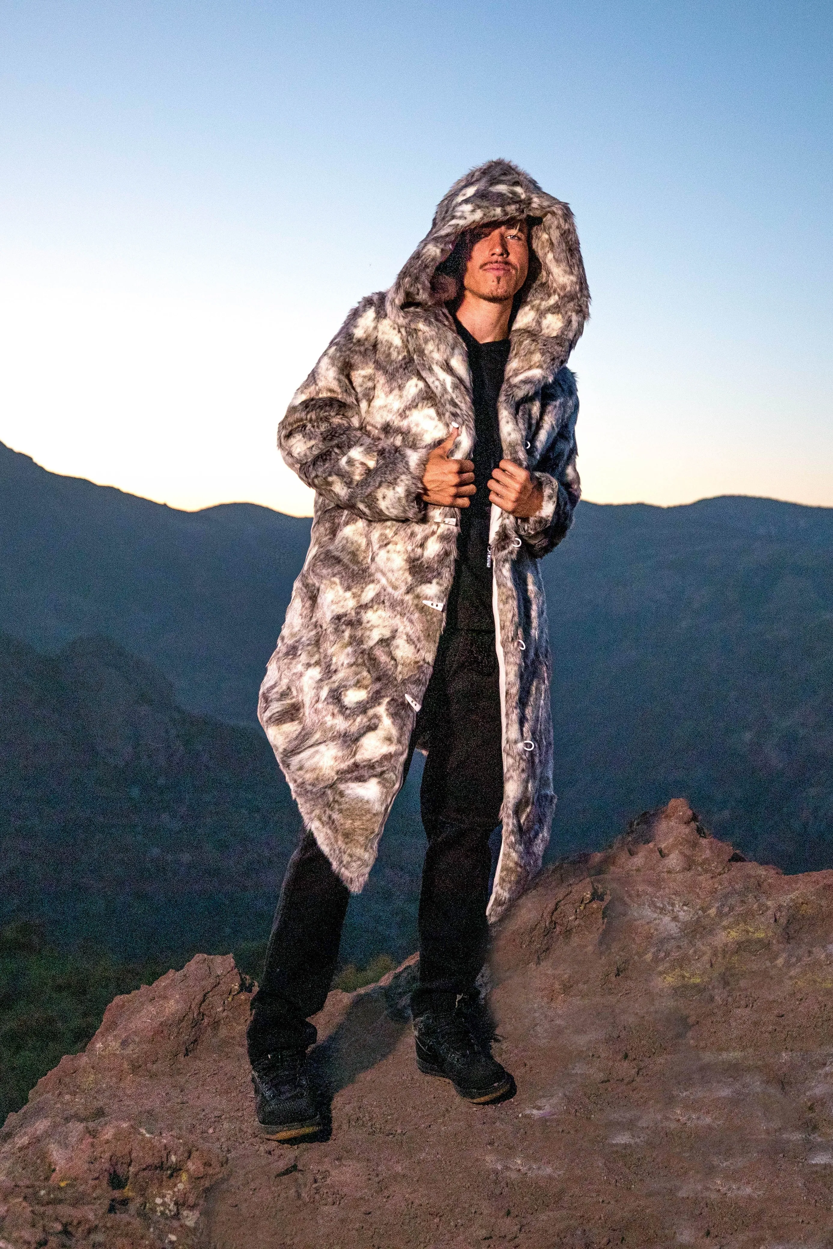 Men's Desert Warrior Coat in "Desert Wolf"